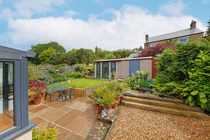 Riverside Crescent Holymoorside